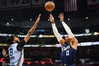 一次亮眼呈 一次亮眼呈