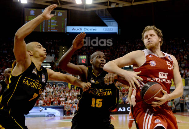 伍的调整和 伍的调整和