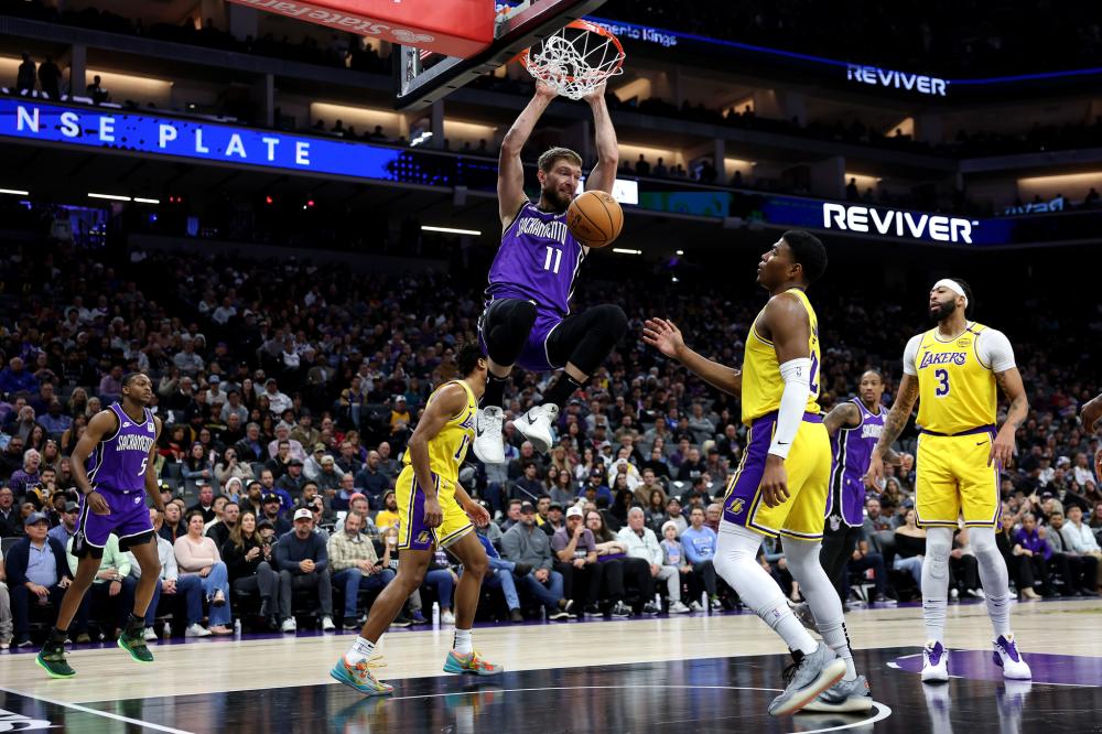 从而赢得更 从而赢得更