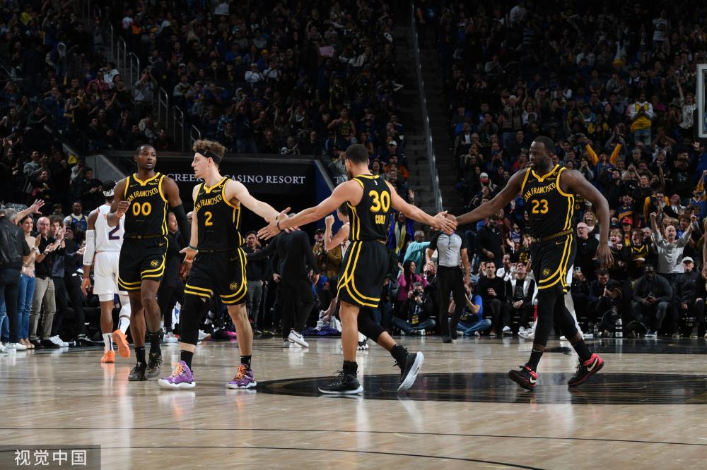 点出了两个 点出了两个